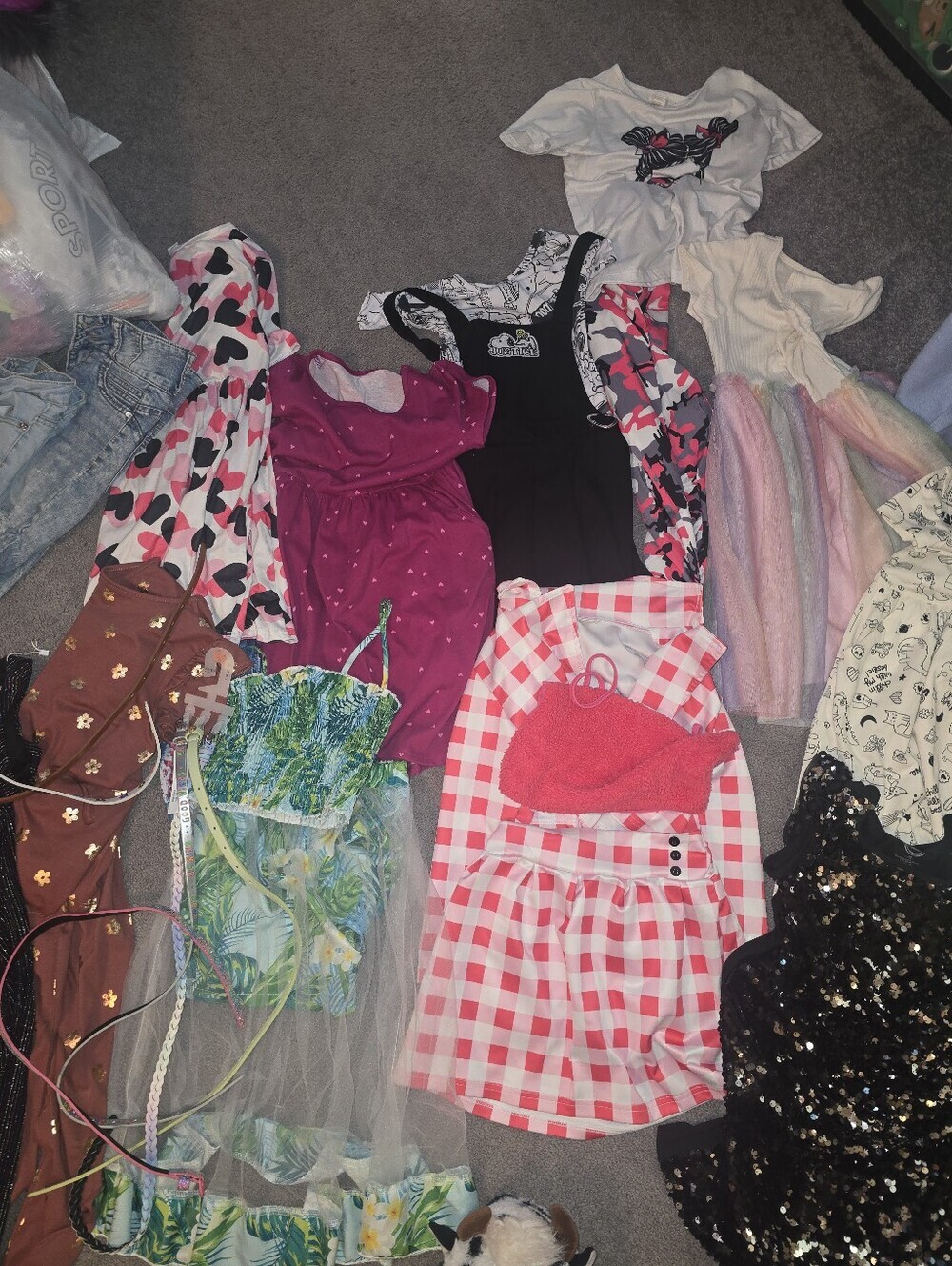 Girls Mix Bundle Sizes 7-12 - Picture 3 of 6